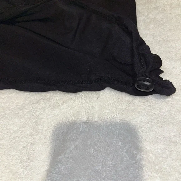 2/$15 GapFit women’s XS black athletic tank top - Picture 7 of 10